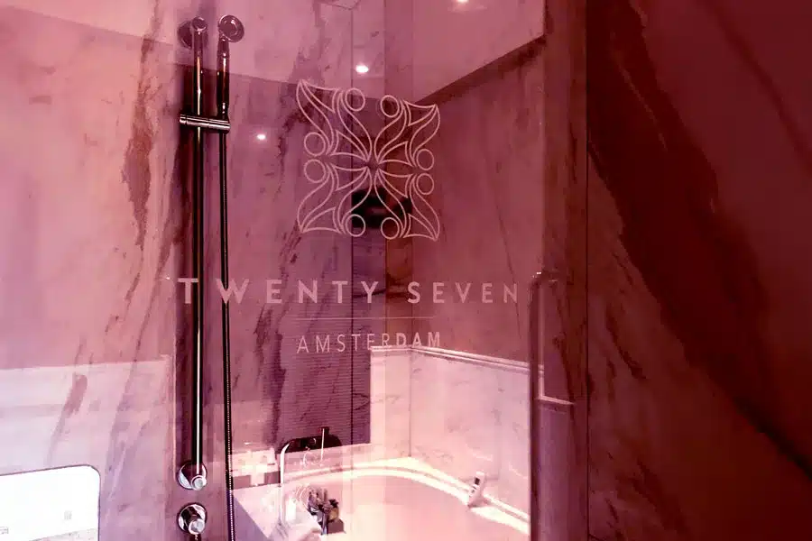Hotel Twenty Seven